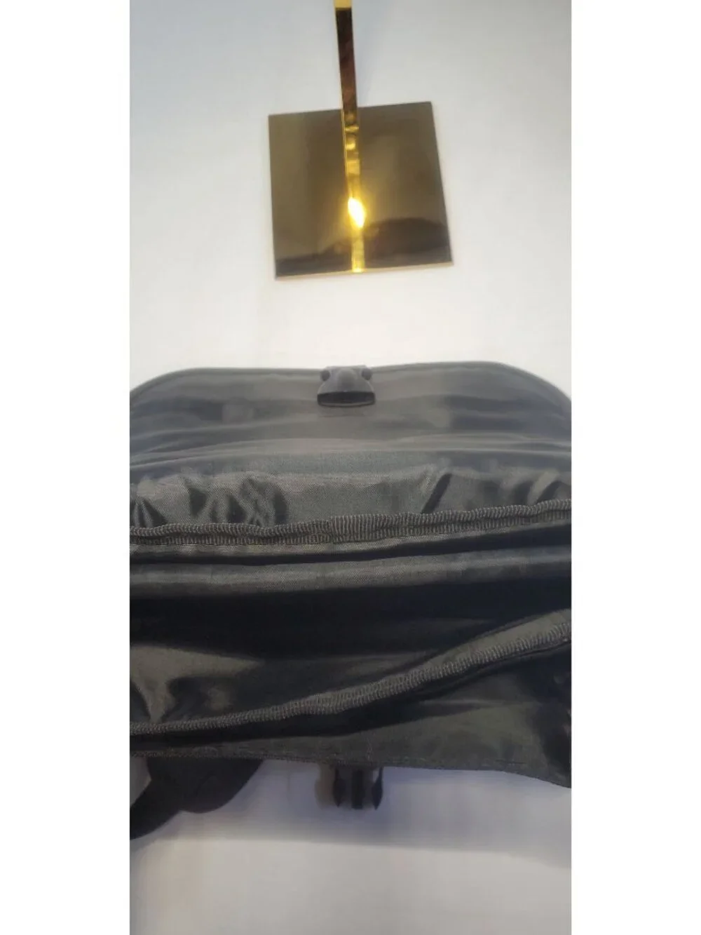 Targus Black Olive Nylon Messenger Bag Laptop Case Shoulder Bag Work Travel